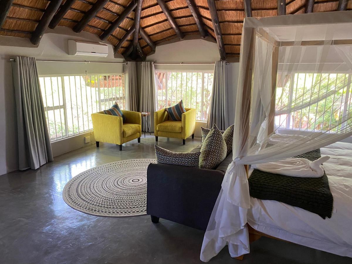 Genet House Holiday Home Marloth Park Eksteriør bilde