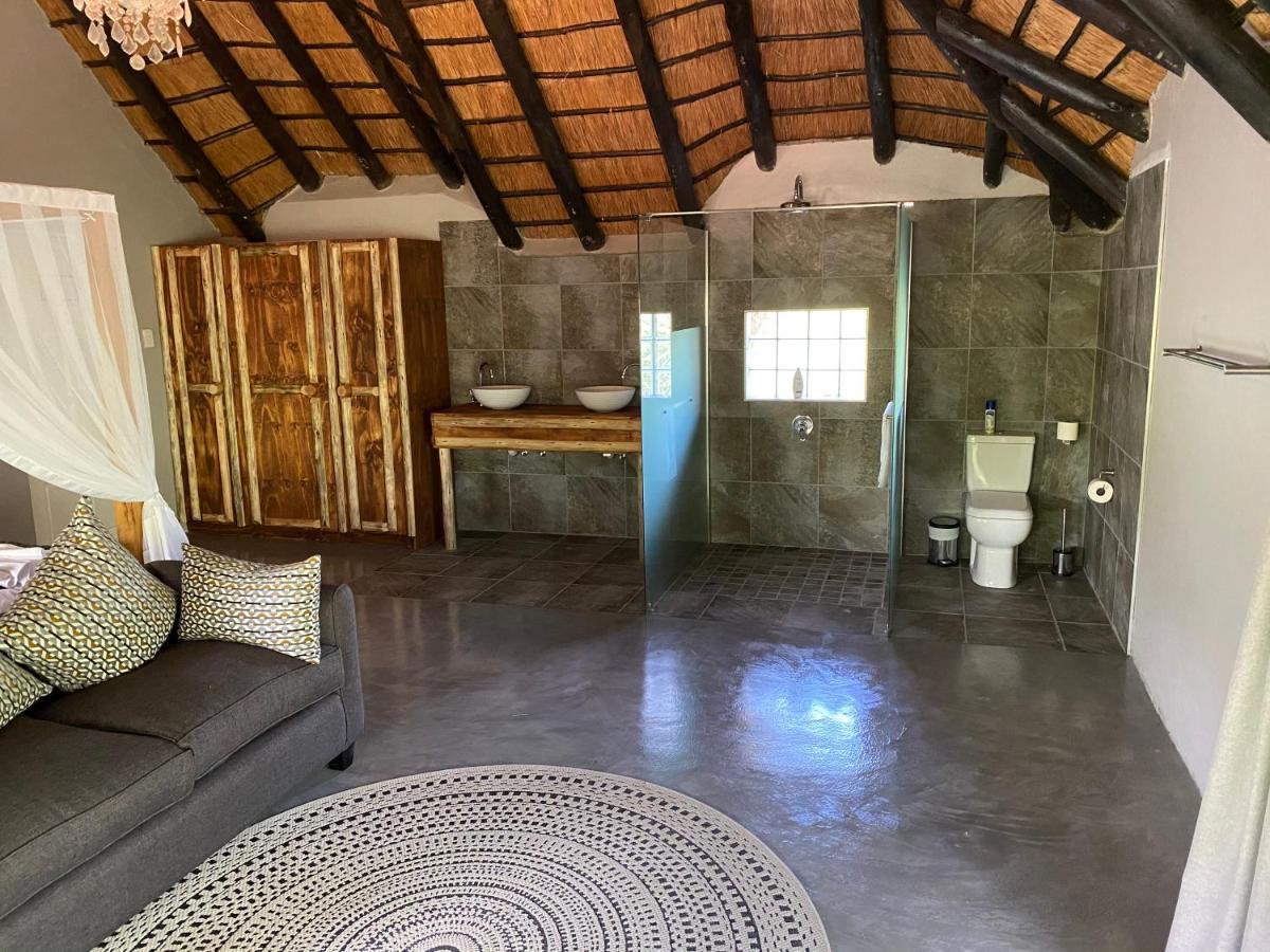 Genet House Holiday Home Marloth Park Eksteriør bilde