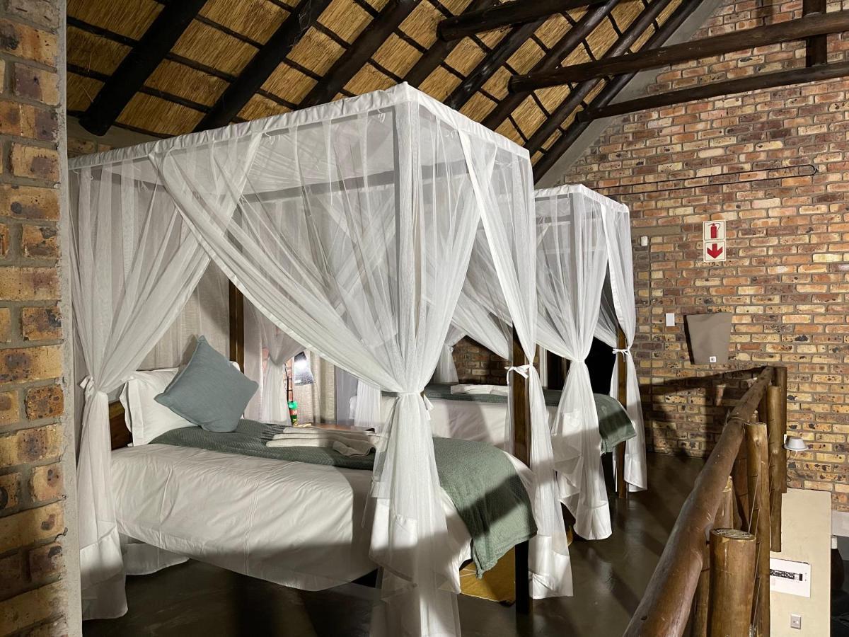 Genet House Holiday Home Marloth Park Eksteriør bilde